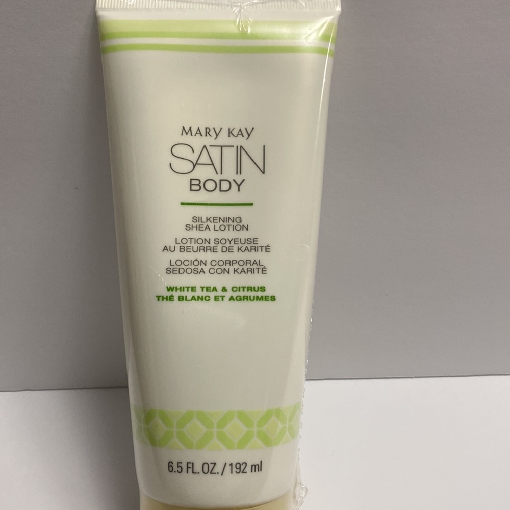Mary kay satin body Shea Lotion - Picture 1 of 3